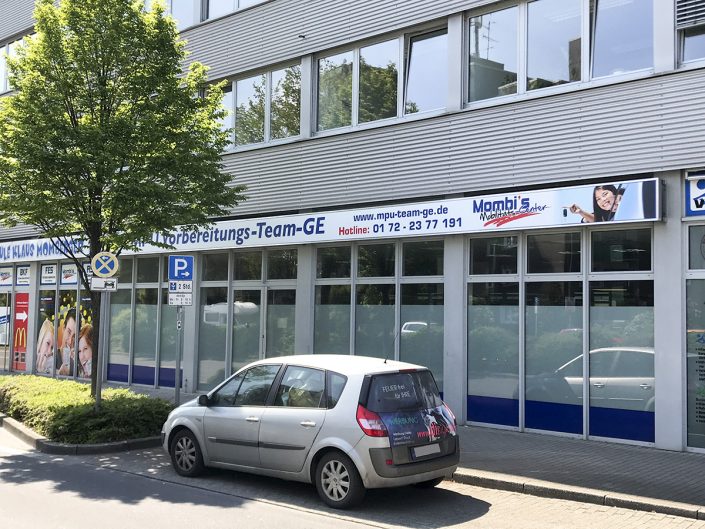 disigns_momberger_Schild